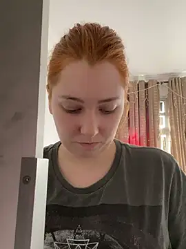 Patriciamoura69 online show from 5, 2, 2025