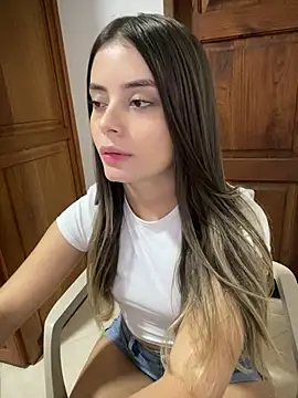 Miss valeriaa online show from 8, 2, 2025