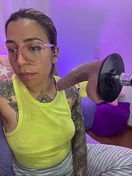 Snapshot of _antonella_dreamss chatting on 14, 6, 2026 antonella dreamss online show from 14, 6, 2026