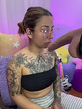 Snapshot of _antonella_dreamss chatting on 4, 7, 2026 antonella dreamss online show from 4, 7, 2026
