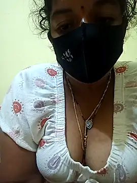 Snapshot of teddy-143 chatting on 29, 10, 2025 teddy-143 online show from 29, 10, 2025