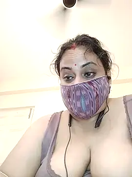 Snapshot of Sheela-Bhabi chatting on 13, 7, 2026 Sheela-Bhabi online show from 13, 7, 2026