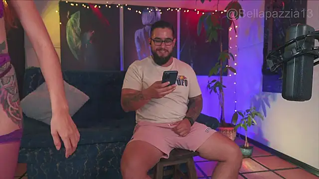Bellapazzia online show from 22, 1, 2025