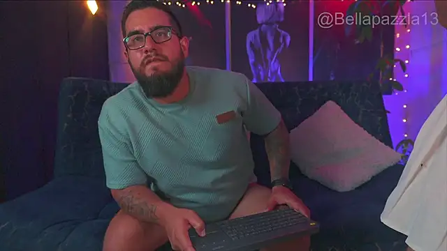 Bellapazzia online show from 12, 2, 2025