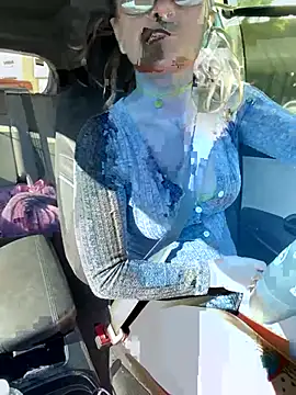 Snapshot of BlaizeyBBy chatting on 3, 3, 2026 BlaizeyBBy online show from 3, 3, 2026