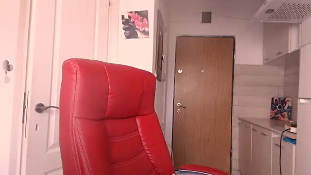 Snapshot of simyhvn chatting on 8, 7, 2026 simyhvn online show from 8, 7, 2026