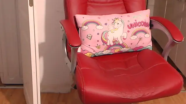 Snapshot of simyhvn chatting on 3, 2, 2026 simyhvn online show from 3, 2, 2026