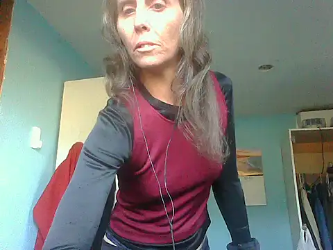 Snapshot of SexyRach75 chatting on 6, 10, 2025 SexyRach75 online show from 6, 10, 2025