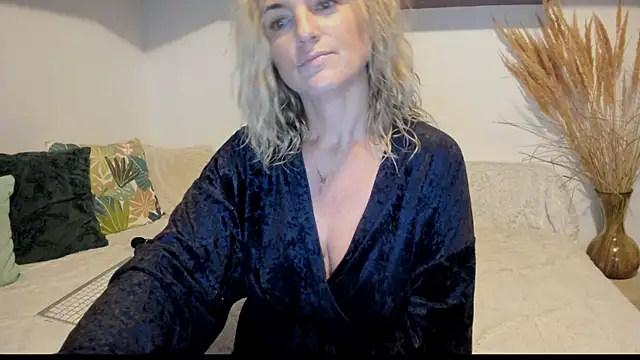 Jadore able online show from 28, 10, 2025