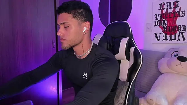 Alessandro Vanni online show from 26, 6, 2026
