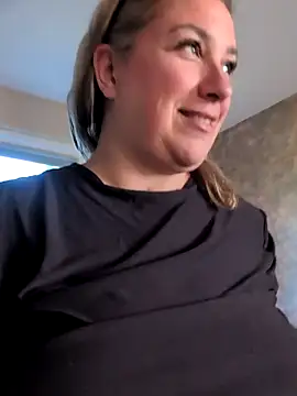 Snapshot of Canadian_BBW chatting on 16, 6, 2026 Canadian BBW online show from 16, 6, 2026
