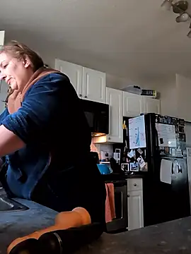 Canadian BBW online show from 10, 1, 2026