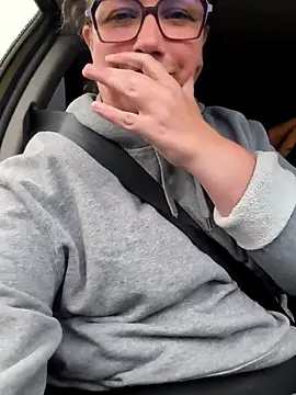 Snapshot of Canadian_BBW chatting on 11, 10, 2025 Canadian BBW online show from 11, 10, 2025