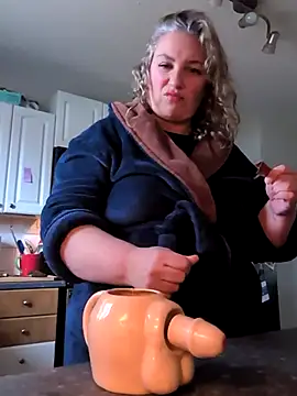 Canadian BBW online show from 8, 3, 2026