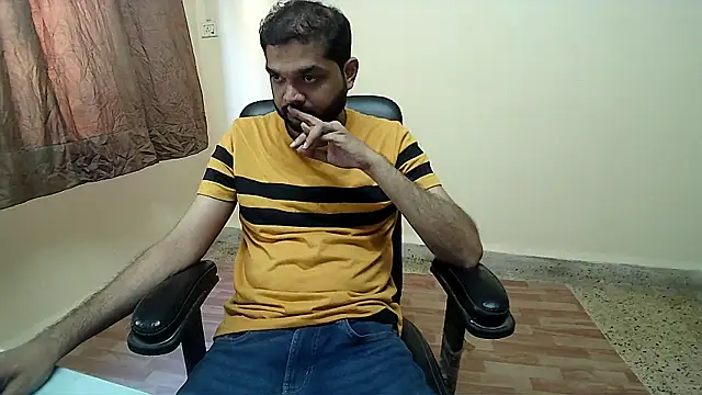 mynastyfuckerr online show from 15, 4, 2026