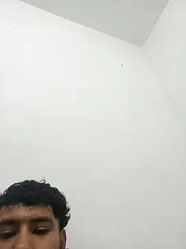 Snapshot of R3Y_S3X chatting on 4, 3, 2026 R3Y S3X online show from 4, 3, 2026