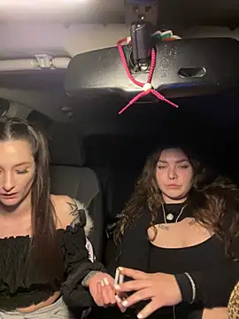 joanaelaa online show from 25, 2, 2025