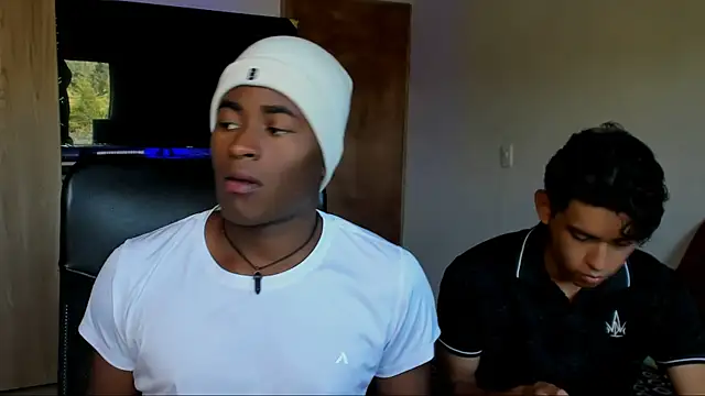 Snapshot of CrissBrownxxx chatting on 21, 7, 2026 CrissBrownxxx online show from 21, 7, 2026