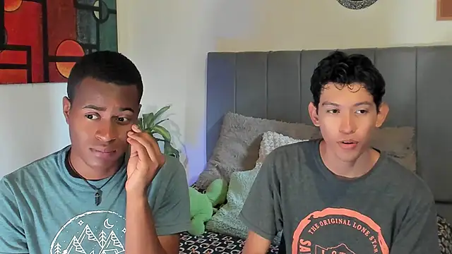 Snapshot of CrissBrownxxx chatting on 12, 10, 2025 CrissBrownxxx online show from 12, 10, 2025