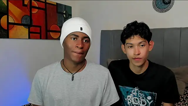 Snapshot of CrissBrownxxx chatting on 21, 11, 2025 CrissBrownxxx online show from 21, 11, 2025