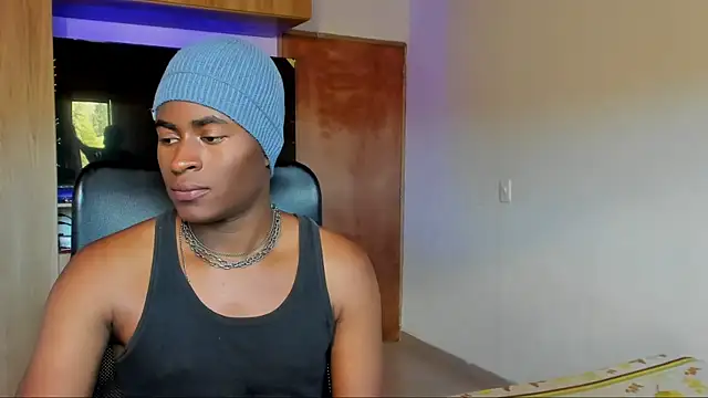 Snapshot of CrissBrownxxx chatting on 6, 7, 2026 CrissBrownxxx online show from 6, 7, 2026