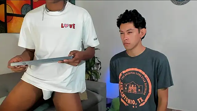 Snapshot of CrissBrownxxx chatting on 13, 9, 2025 CrissBrownxxx online show from 13, 9, 2025