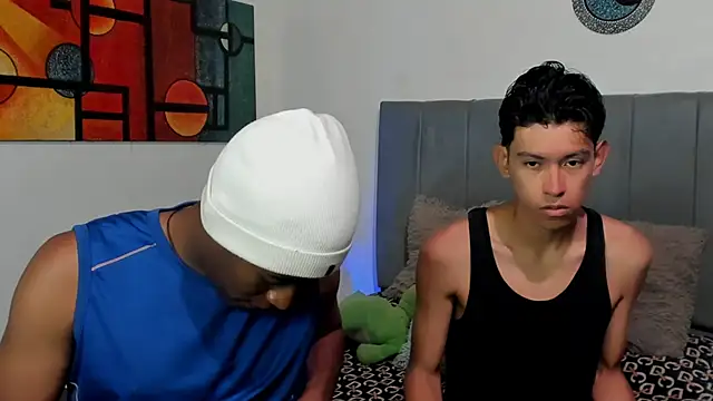 Snapshot of CrissBrownxxx chatting on 5, 11, 2025 CrissBrownxxx online show from 5, 11, 2025