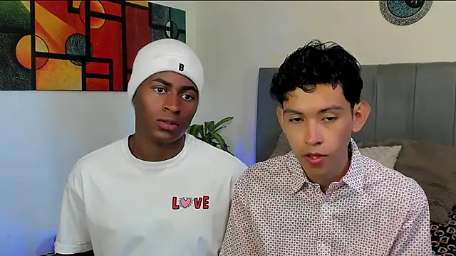 Snapshot of CrissBrownxxx chatting on 10, 11, 2025 CrissBrownxxx online show from 10, 11, 2025