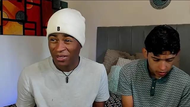 Snapshot of CrissBrownxxx chatting on 15, 11, 2025 CrissBrownxxx online show from 15, 11, 2025