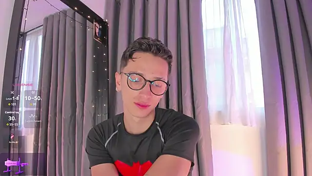 Thiago jones online show from 4, 11, 2025