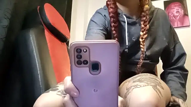 Tattoodreams lucy online show from 23, 10, 2025