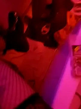 Misspadrona88 online show from 2, 2, 2025