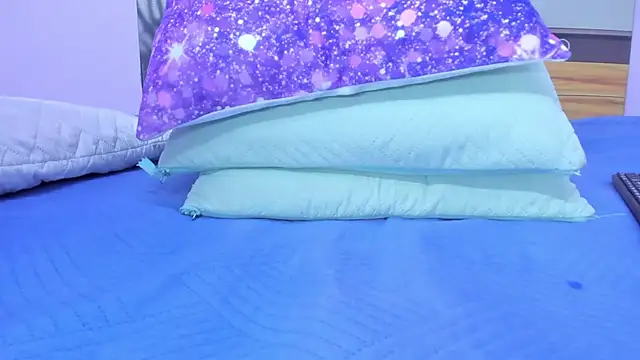 Snapshot of Angel_Avni chatting on 5, 11, 2025 Angel Avni online show from 5, 11, 2025