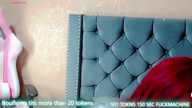 Imannejulienne online show from 12, 3, 2025