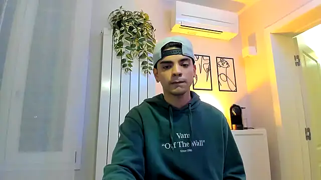 dylancrugerx online show from 8, 12, 2024