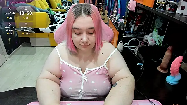 Softie Sofy online show from 6, 11, 2025