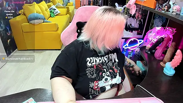 Softie Sofy online show from 30, 5, 2026