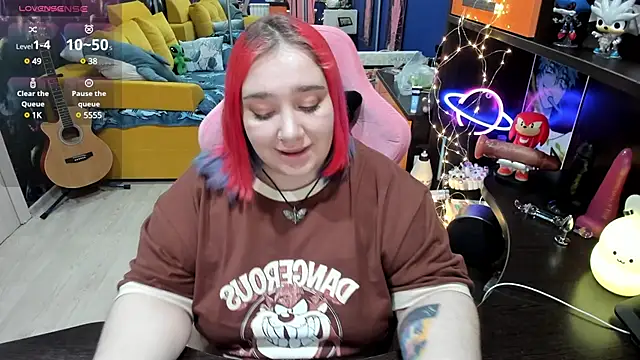 Softie Sofy online show from 11, 3, 2025