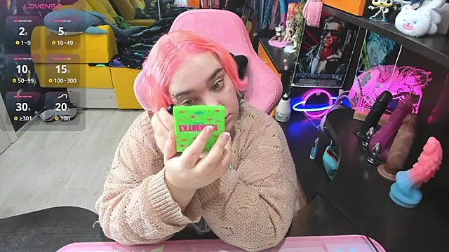 Softie Sofy online show from 5, 12, 2025