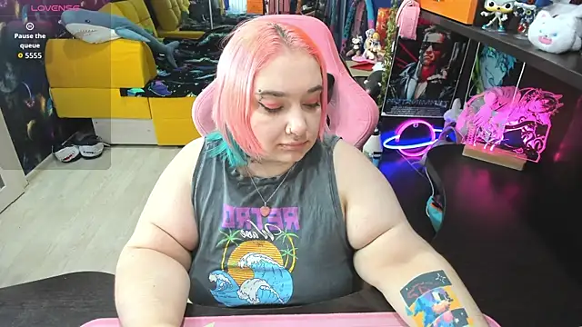 Softie Sofy online show from 17, 12, 2025