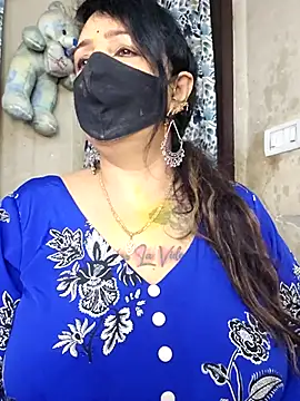 cute-tanvi online show from 4, 4, 2026