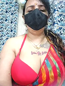 cute-tanvi online show from 6, 10, 2025