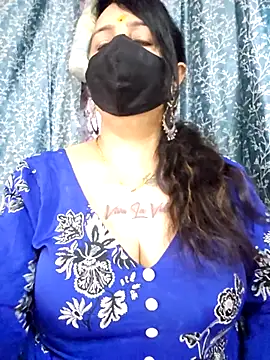 Snapshot of cute-tanvi chatting on 12, 6, 2026 cute-tanvi online show from 12, 6, 2026