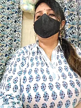 cute-tanvi online show from 16, 10, 2025