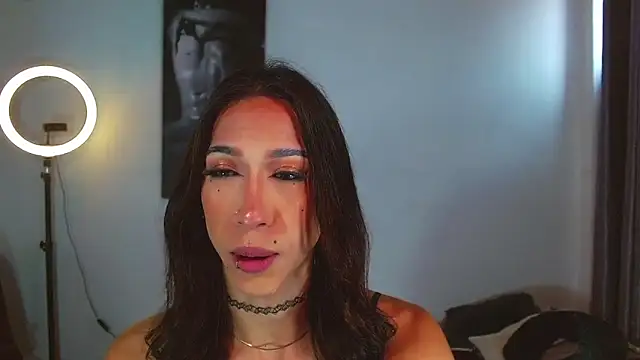 Kenisha Sweet online show from 18, 12, 2025