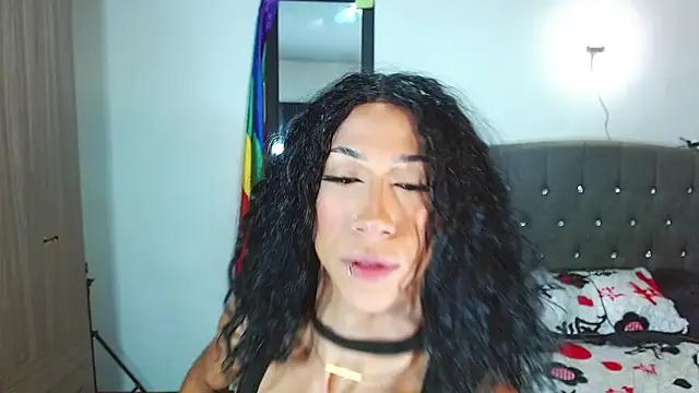 Kenisha Sweet online show from 14, 9, 2025