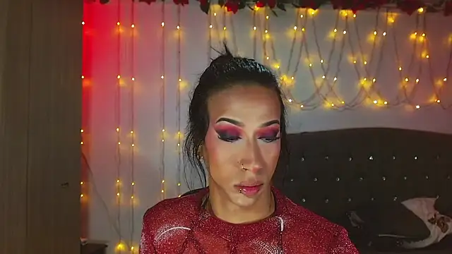 Kenisha Sweet online show from 7, 3, 2025