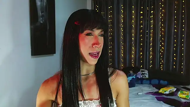 Kenisha Sweet online show from 17, 4, 2026