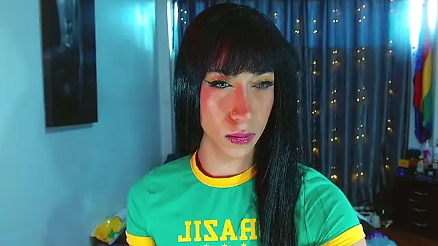 Kenisha Sweet online show from 12, 4, 2026