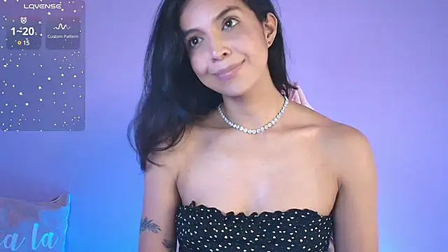 lilassoul8  online show from 25, 2, 2025